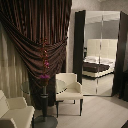 Hotel Victoria Porto San Giorgio Buitenkant foto